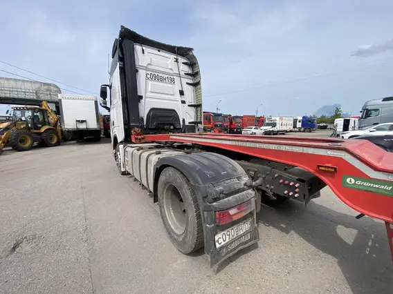 Седельный тягач Shacman SX4188YY381 2023 года б/у фото 8