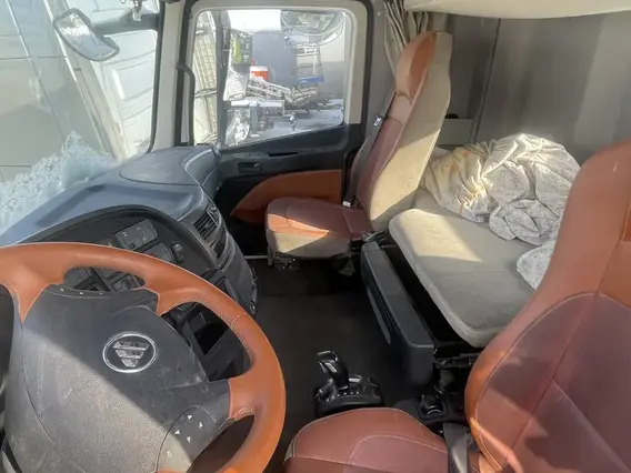 Седельный тягач Foton Auman EST A 2022 года б/у фото 7