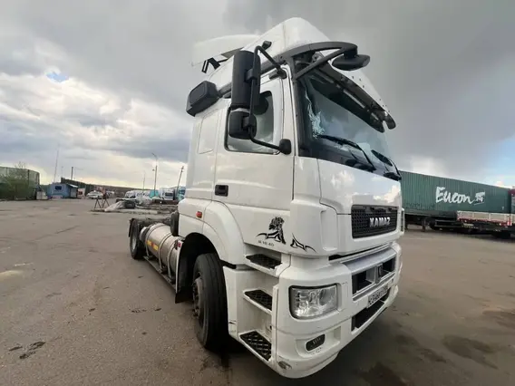 Седельный тягач Камаз 5490 2021 года б/у