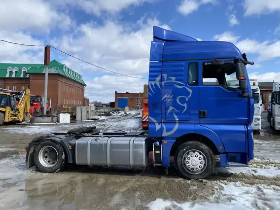 Седельный тягач SITRAK c7h 2023 года б/у фото 3