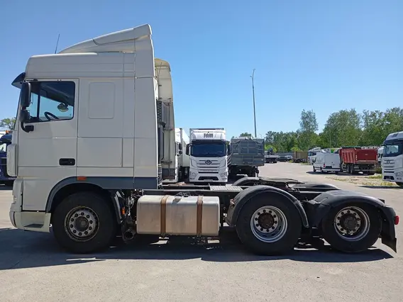 Седельный тягач DAF XF 2018 года б/у фото 8