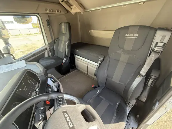 Седельный тягач DAF XG 2022 года б/у фото 9
