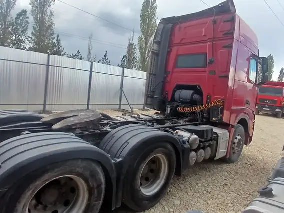 Седельный тягач Shacman SX4259GD4Q2 2022 года б/у фото 3