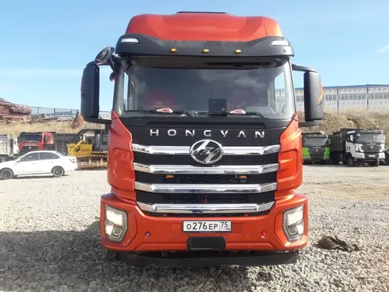 Седельный тягач Hongyan C500 2023 года б/у