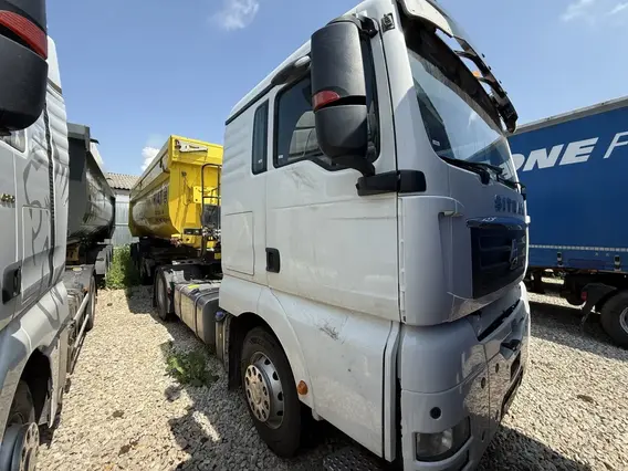 Седельный тягач SITRAK c7h 2022 года б/у