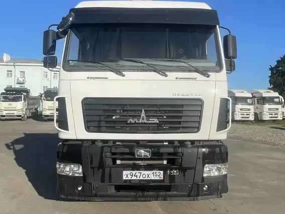 Седельный тягач Камаз 544028 2023 года б/у фото 2