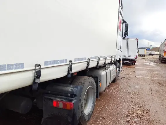 Седельный тягач Mercedes-Benz Actros 2023 года б/у фото 4