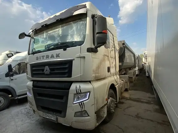 Седельный тягач SITRAK c7h 2023 года б/у фото 4
