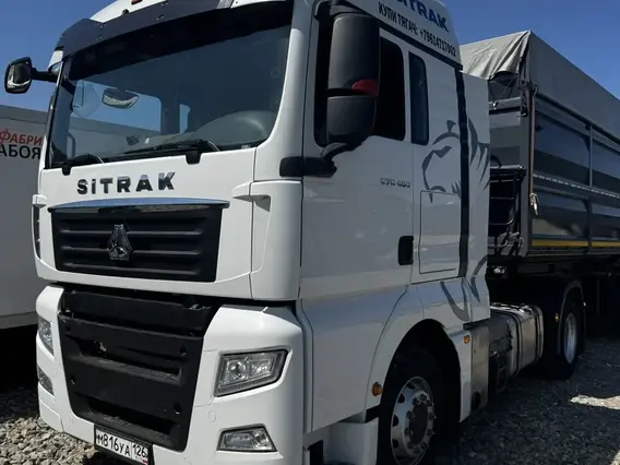 Седельный тягач SITRAK c7h 2023 года б/у фото 3