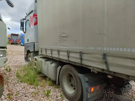 Седельный тягач Mercedes-Benz Actros 2021 года б/у фото 3
