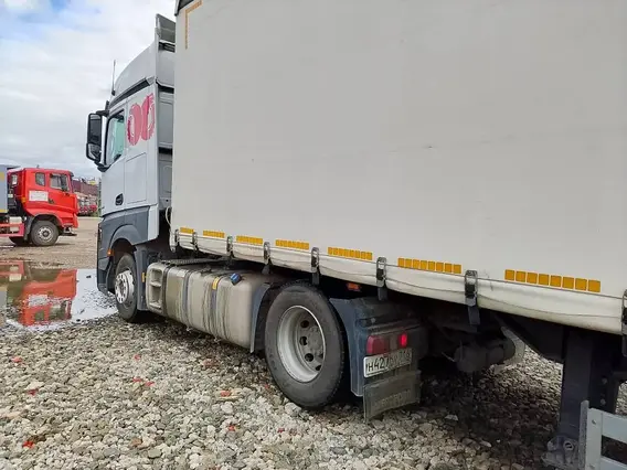 Седельный тягач Mercedes-Benz Actros 2021 года б/у фото 3