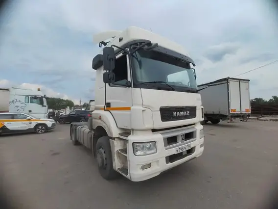 Седельный тягач Камаз 65802 2019 года б/у фото 2