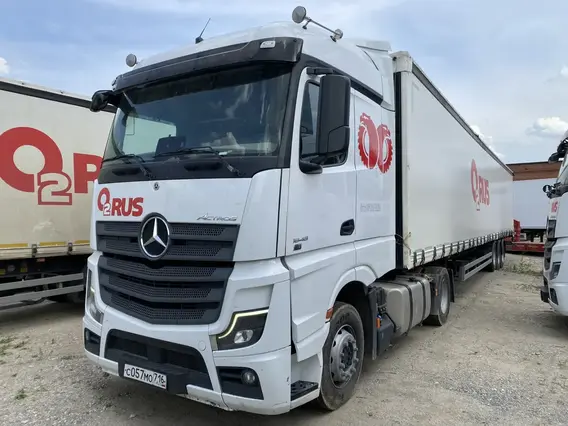 Седельный тягач Mercedes-Benz Actros 2023 года б/у фото 3