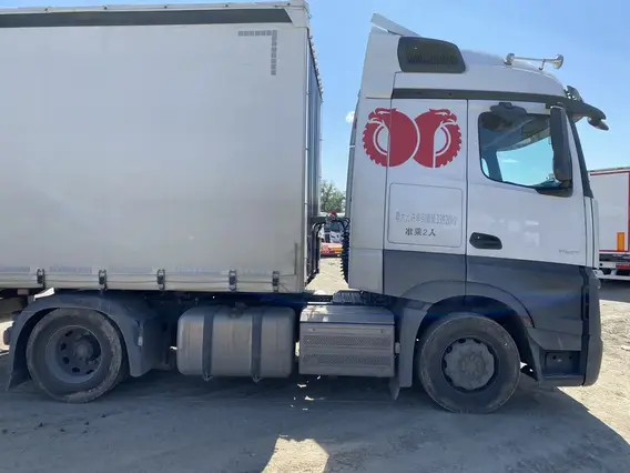 Седельный тягач Mercedes-Benz Actros 2024 года б/у фото 7