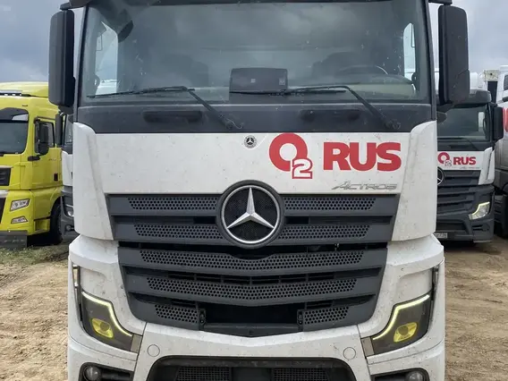 Седельный тягач Mercedes-Benz Actros 2023 года б/у фото 2