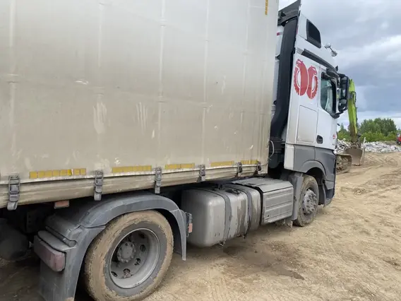 Седельный тягач Mercedes-Benz Actros 2024 года б/у фото 5