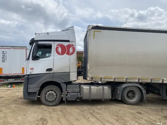 Седельный тягач Mercedes-Benz Actros 2024 года б/у фото 7