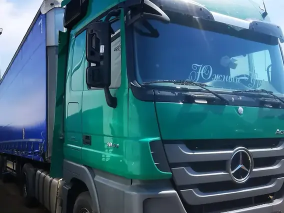 Седельный тягач Mercedes-Benz Actros 2019 года б/у