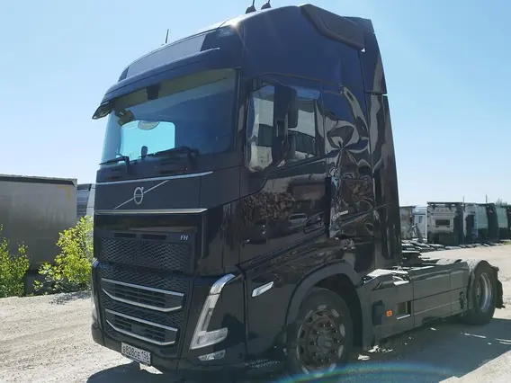 Седельный тягач Volvo FH 2023 года б/у фото 3