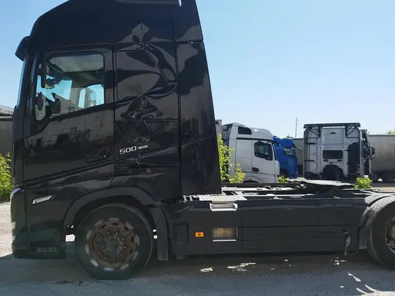 Седельный тягач Volvo FH 2023 года б/у фото 8