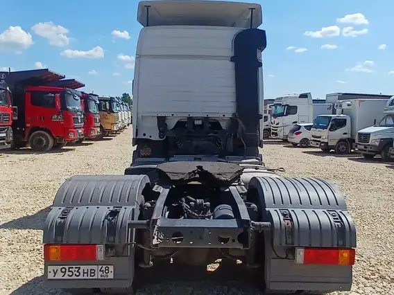 Седельный тягач Mercedes-Benz Actros 2017 года б/у фото 6