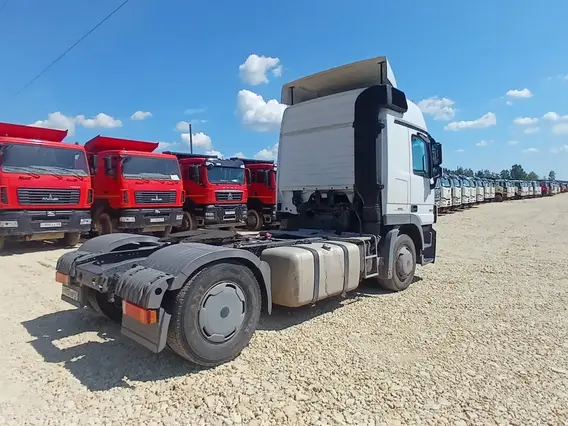 Седельный тягач Mercedes-Benz Actros 2017 года б/у фото 7