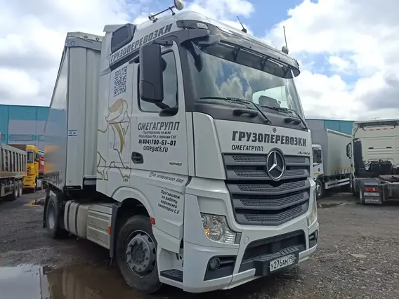 Седельный тягач Mercedes-Benz Actros 2023 года б/у