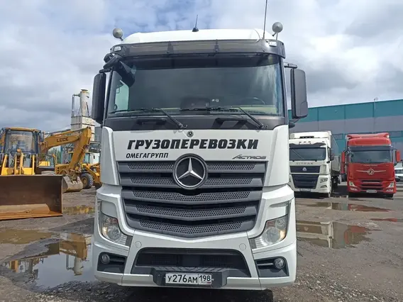 Седельный тягач Mercedes-Benz Actros 2023 года б/у фото 3