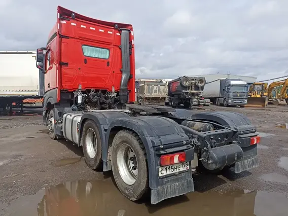 Седельный тягач Mercedes-Benz Actros 2023 года б/у фото 5