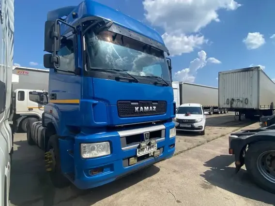 Седельный тягач Камаз 5490 2020 года б/у