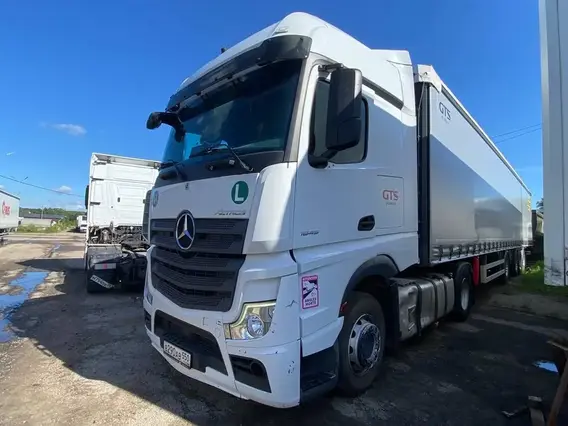 Седельный тягач Mercedes-Benz Actros 2021 года б/у фото 3