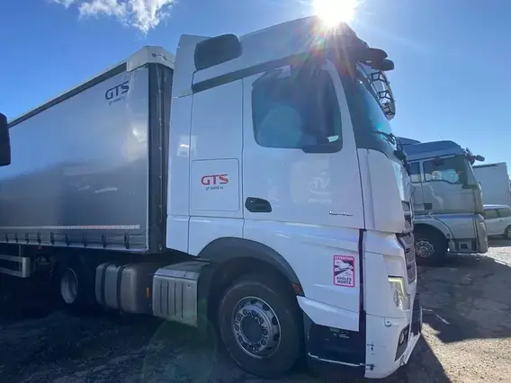Седельный тягач Mercedes-Benz Actros 2021 года б/у фото 4