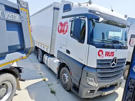 Седельный тягач Mercedes-Benz Actros 2024 года б/у