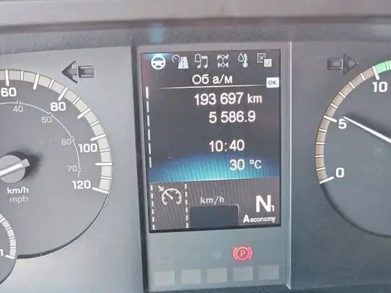 Седельный тягач Mercedes-Benz Actros 2024 года б/у фото 6