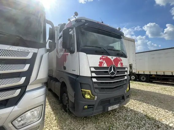 Седельный тягач Mercedes-Benz Actros 2024 года б/у