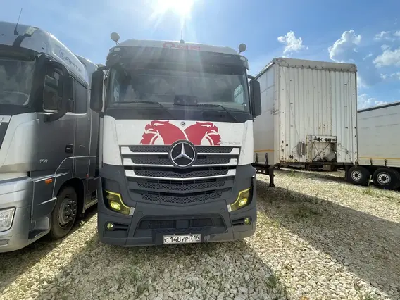 Седельный тягач Mercedes-Benz Actros 2024 года б/у фото 3
