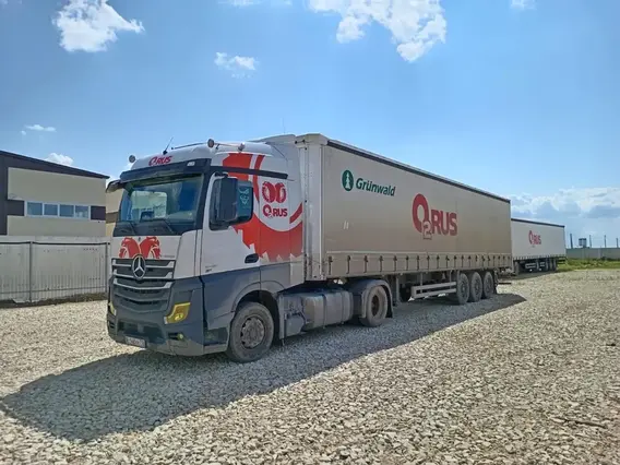Седельный тягач Mercedes-Benz Actros 2024 года б/у фото 4