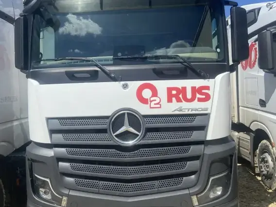 Седельный тягач Mercedes-Benz Actros 2024 года б/у