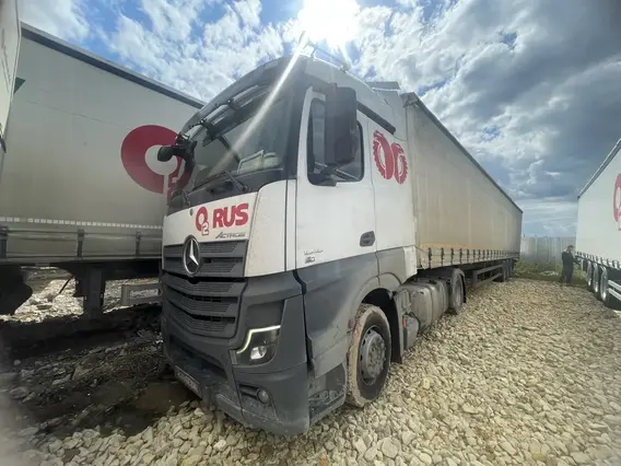 Седельный тягач Mercedes-Benz Actros 2024 года б/у фото 3
