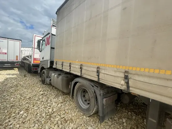 Седельный тягач Mercedes-Benz Actros 2024 года б/у фото 4