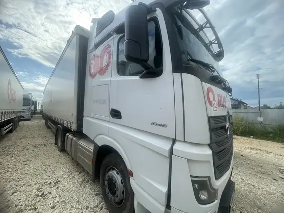 Седельный тягач Mercedes-Benz Actros 2023 года б/у фото 2