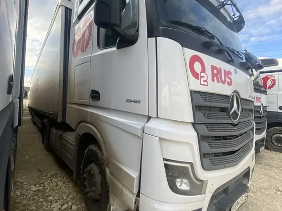 Седельный тягач Mercedes-Benz Actros 2023 года б/у