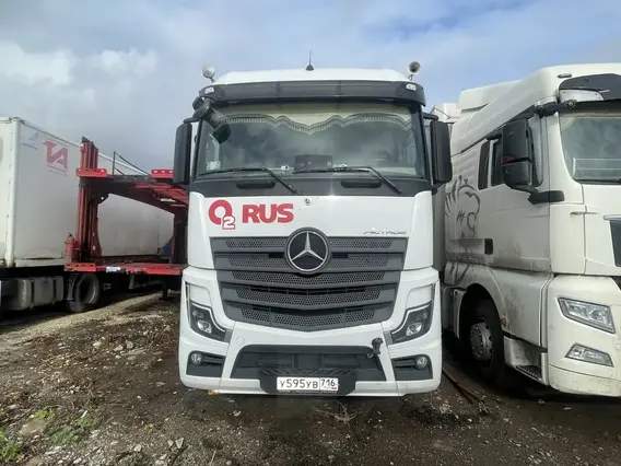 Седельный тягач Mercedes-Benz Actros 2023 года б/у фото 5
