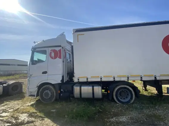 Седельный тягач Mercedes-Benz Actros 2023 года б/у фото 6
