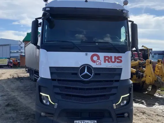 Седельный тягач Mercedes-Benz Actros 2024 года б/у фото 2