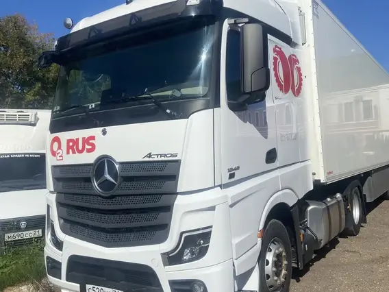 Седельный тягач Mercedes-Benz Actros 2023 года б/у фото 3