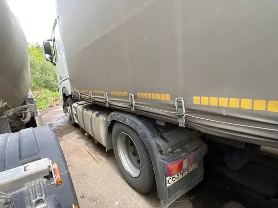 Седельный тягач Mercedes-Benz Actros 2021 года б/у фото 5