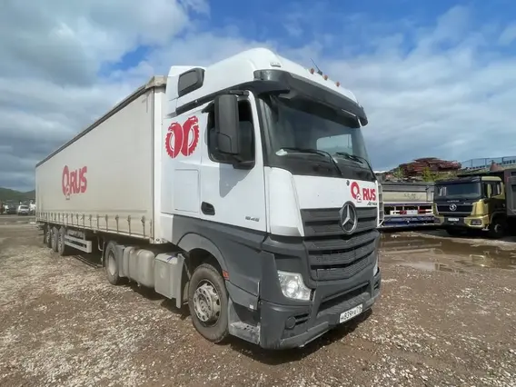 Седельный тягач Mercedes-Benz Actros 2021 года б/у