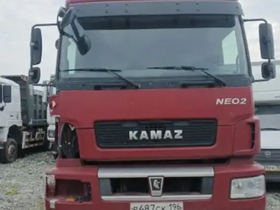Седельный тягач Камаз 5490 2022 года б/у фото 2
