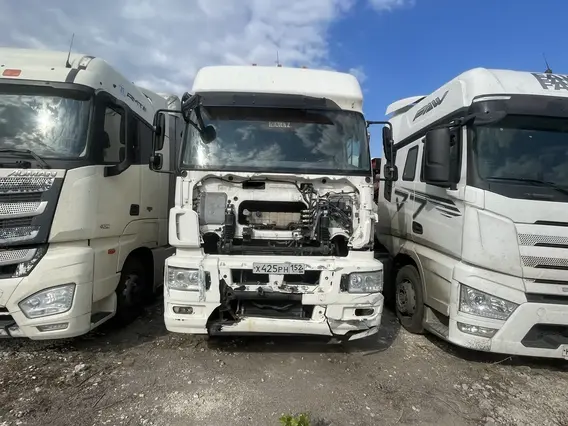 Седельный тягач Камаз 5490 2021 года б/у фото 2